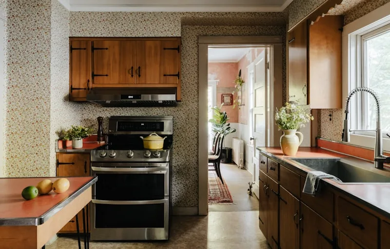 How to clean grimy kitchen cabinets?