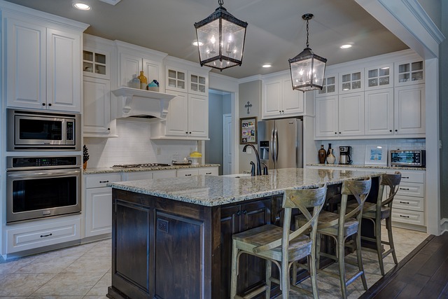 What type of screws to hang kitchen cabinets?